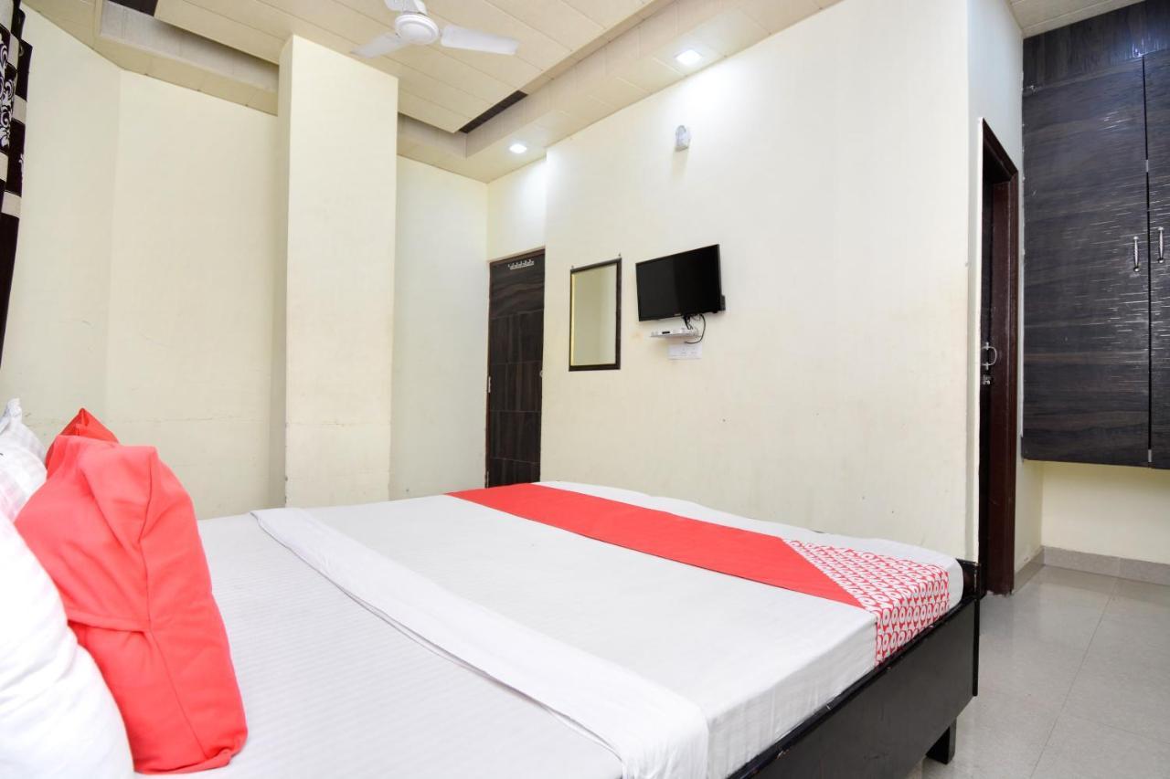 Oyo 29409 Hotel Best Sleep Inn Τζαλαντάρ Εξωτερικό φωτογραφία